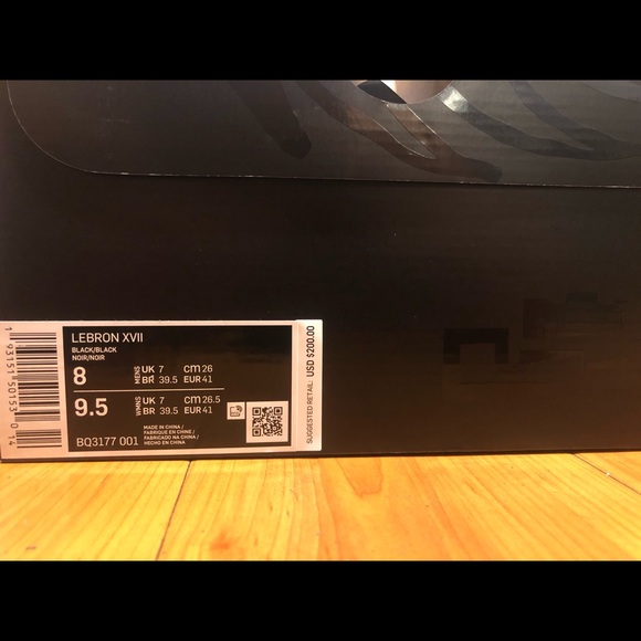 ⚠️SOLD⚠️ Nike LeBron 17 Global Currency Size 8 - Picture 9 of 9